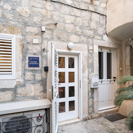 Lovely Holiday House Othello Next To The Buza Beach Dubrovnik Exteriör bild